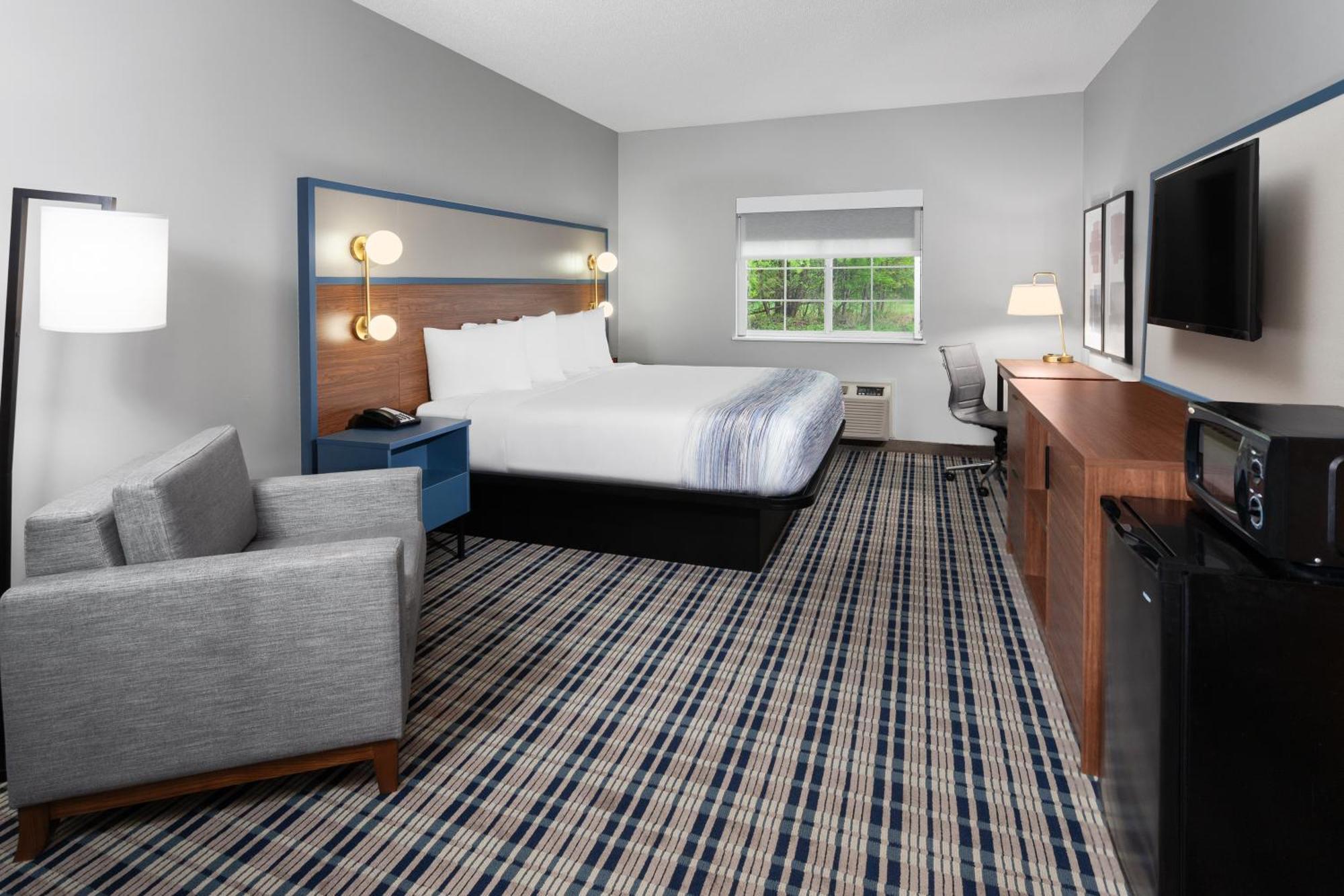 Americinn By Wyndham Eagle River Downtown Экстерьер фото