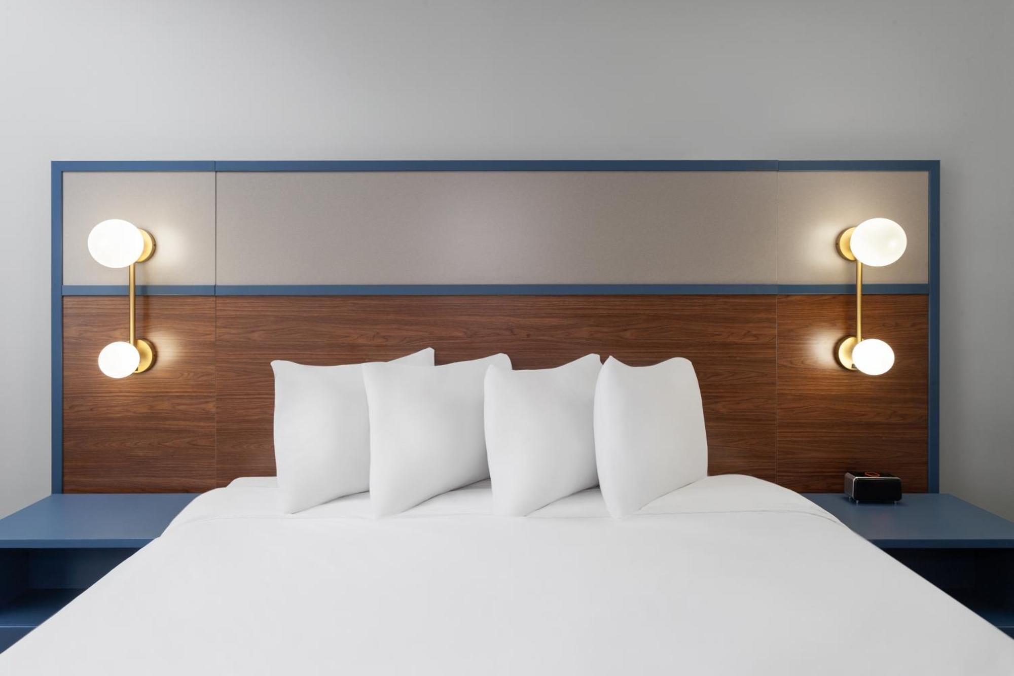 Americinn By Wyndham Eagle River Downtown Экстерьер фото
