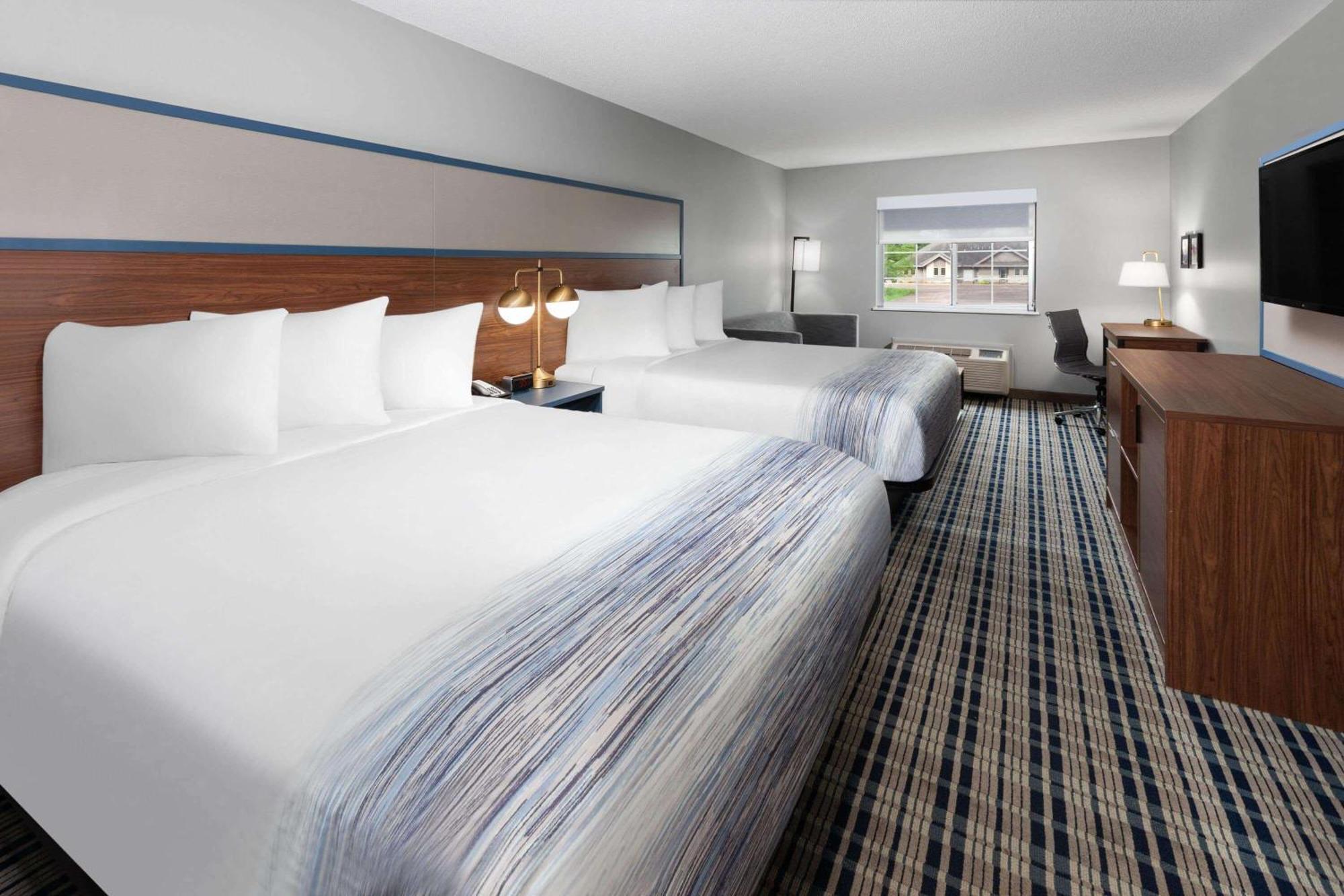 Americinn By Wyndham Eagle River Downtown Экстерьер фото
